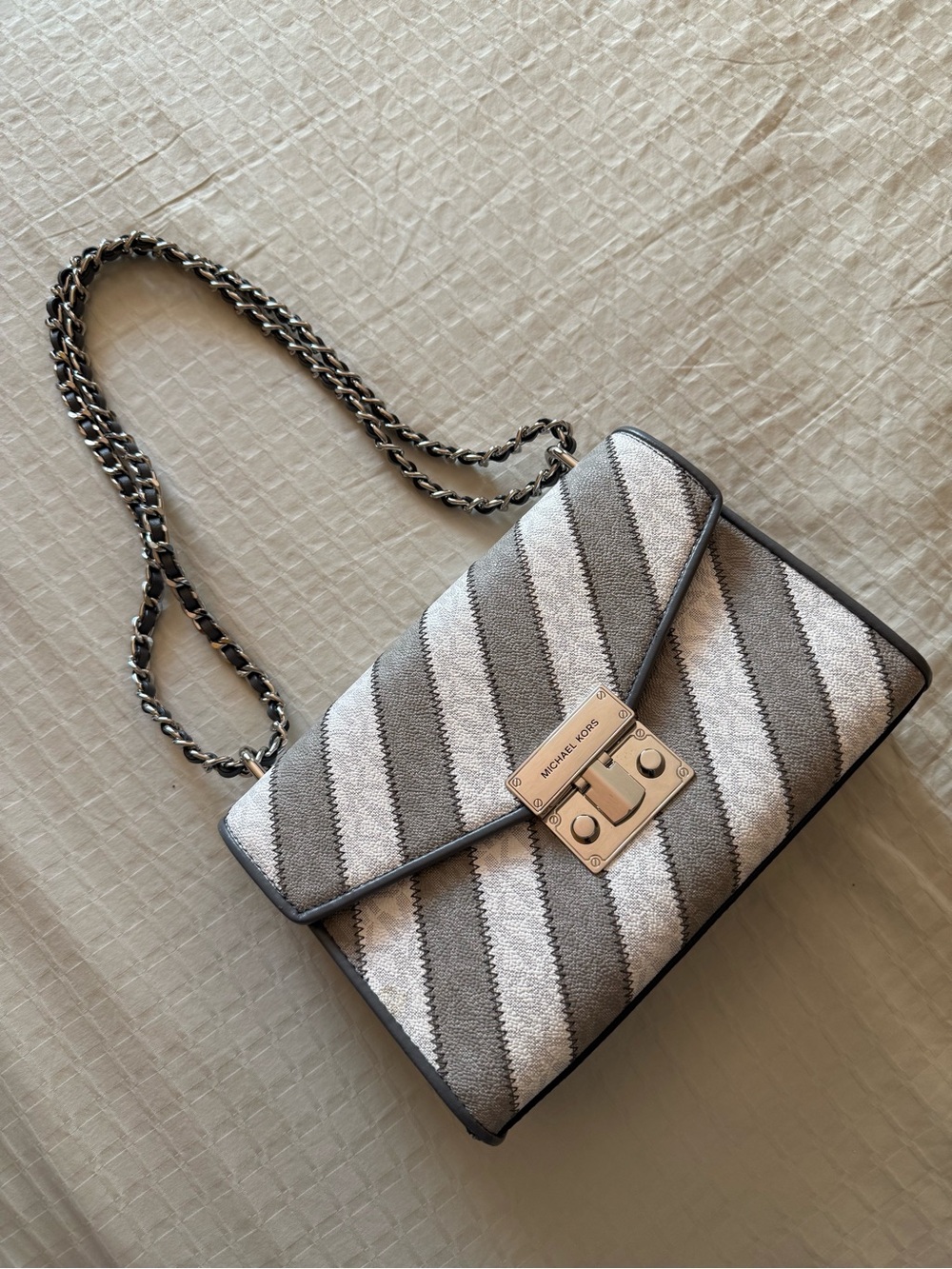 Michael Kors Medium Rose Pearl Grey Shoulder Bag